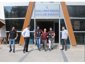 GÜNCELLEME 2 - Kocaeli'de toprağa gömülü ceset bulunması