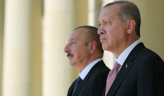 Başkan Erdoğan'dan Azerbaycan'da dünyaya mesaj!