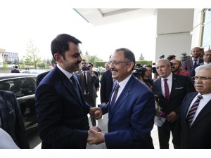 Murat Kurum görevi Özhaseki'den devraldı