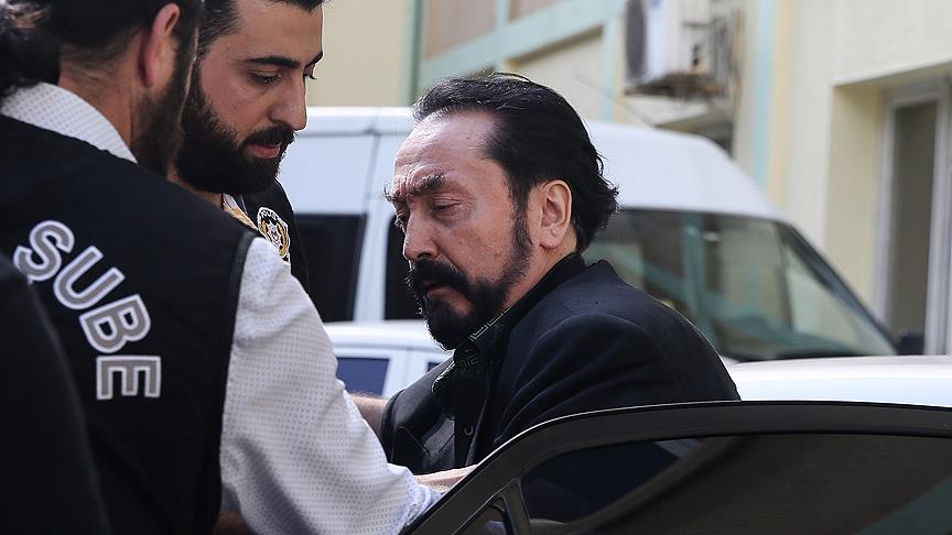 Adnan Oktar grubuna yönelik operasyon! S.Ş. isimli kadın gözaltında