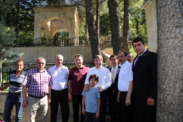 Davutoğlu ve Babacan’dan Hadim'e ziyaret