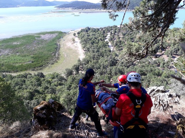 Beyşehir'de doğada arama kurtarma tatbikatı