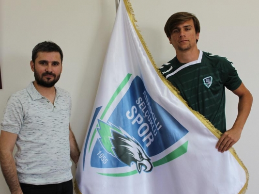 Anadolu Selçukspor’da transfer