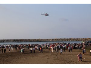Ordu'da denize giren 4 kişinin boğulma tehlikesi geçirmesi