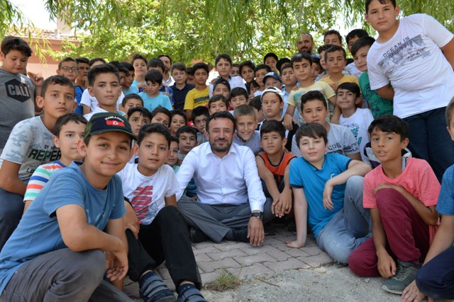 Kur'an kursu öğrencilerine özel piknik