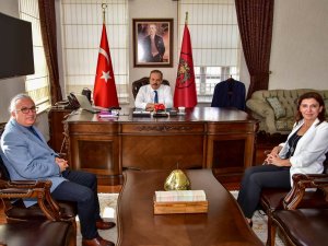 Satranç Federasyonu’ndan Canbolat’a ziyaret