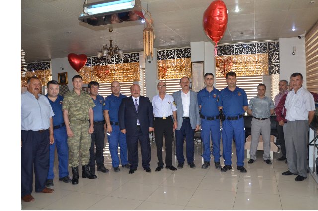 Karapınar İlçe Jandarma Komutanına veda yemeği