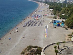 Antalya'da denize giren kişi boğuldu