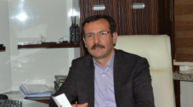 Emiroğlu, Başkanlık Sistemi, Türkiye'nin istikrarı ve büyümesi açısından önemli.