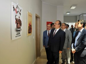Selçuk’ta “15 Temmuz Destanı” afiş sergisi açıldı