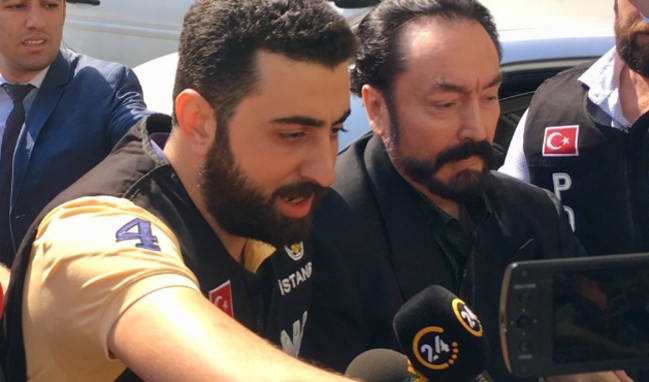 "Adnan Oktar" grubuna yönelik soruşturmada 143 tutuklama