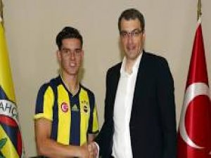 Ferdi Kadıoğlu'nun Fenerbahçe'ye transferi