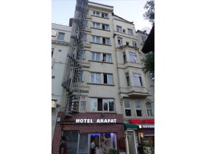 Beyoğlu'nda otelde şüpheli ölüm