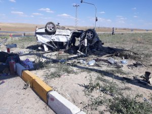 Konya'da iki otomobil çarpıştı: 1 ölü, 7 yaralı