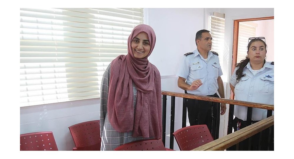 Ebru Özkan Türkiye’ye döndü