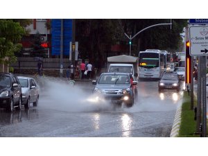 Edirne'de şiddetli yağış ve fırtına