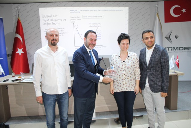 Türkiye yeni ekonomik model ile heyecan yaratmalı