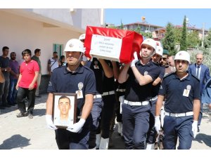 Şehit polis memuru son yolculuğuna uğurlandı