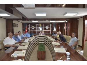 Canlı tosunun kilosu 22 lira