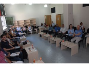 SDÜ’de genç akademisyenlere TÜBİTAK proje hazırlama eğitimi