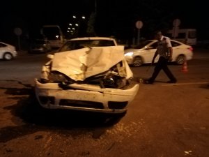 Tavşanlı’da trafik kazası: 2 yaralı