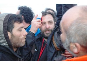 Hayranının fotoğraf isteğini geri çeviren Nejat işler saldırıya uğradı