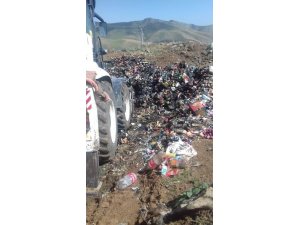 Saray Belediyesinden çöp toplama çalışması