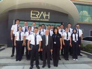 Pilot adayları eğitime başladı