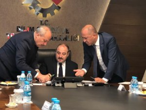 Bakan Varank: “İnşallah güzel işleri birlikte yapacağız, yeni bir başarı hikayesi yazacağız”