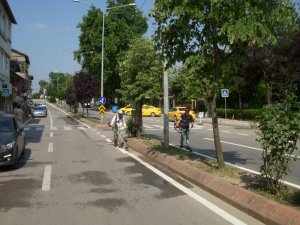Kartepe bulvarlarında düzenleme