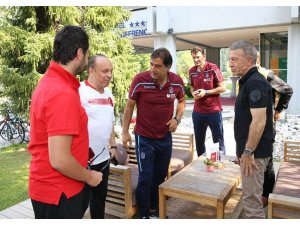 Boş sözleşmeye imza attı aynı puanı topladı