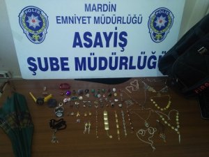 Hırsızlık şüphelisi 3 kişiye tutuklama