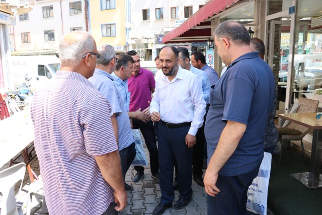 Beyşehir’de esnafla sabah buluşmaları