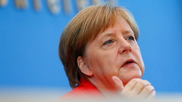 Merkel'den Türkiye açıklaması