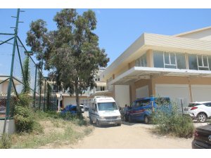 Turizmci evinde ölü bulundu