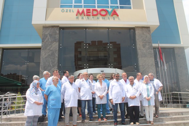 Doktorlar, ‘Şiddete Hayır’ dedi