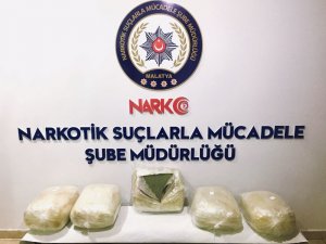 Yolcu otobüsünde 58 kg esrar ele geçirildi