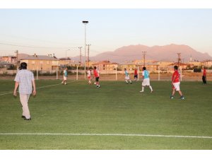 Van basın sporun dostluk maçları sürüyor