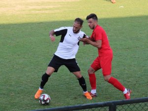 Altay ile Balıkesirspor hazırlık maçında berabere kaldı