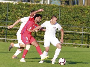Antalyaspor farklı kazandı