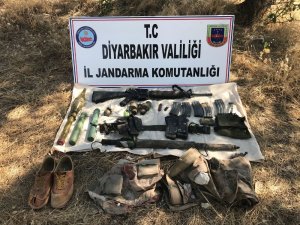 Lice’de etkisiz hale getirilen teröristle birlikte silah ve mühimmat ele geçirildi