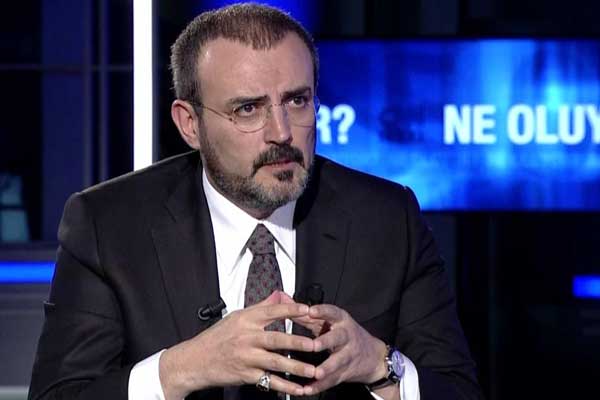 Mesut Özil Türk Milli Takımı'nda oynayabilir mi?