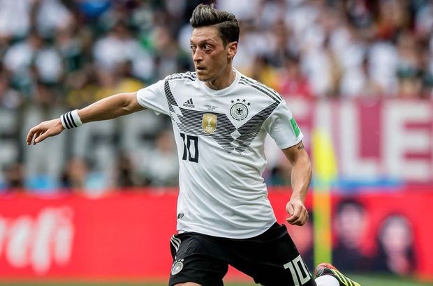 Alman hükümetinden Mesut Özil açıklaması!