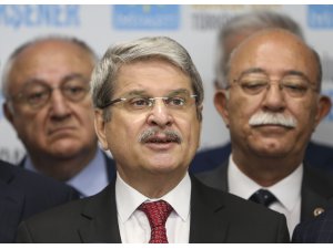 İYİ Parti milletvekilleri ortak imzayla Akşener'i aday gösterecek