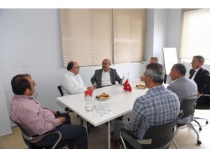 Vali Demirtaş, ikinci 500’e giren firmaları kutladı