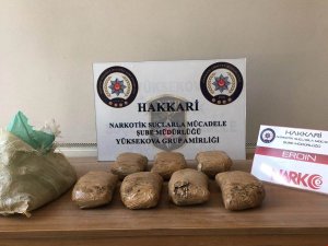 Hakkari'de 7 kilogram eroin ele geçirildi