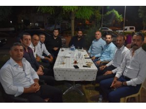 AK Parti’li Gök, sosyal medyadan gelen çay davetlerine katıldı