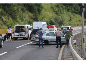 Düzce'de trafik kazası: 4 yaralı