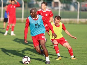 Demir Grup Sivasspor’da yeni sezon hazırlıkları