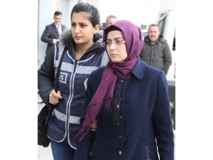 196 bin kez ’ByLock’a giriş yaptığı tespit edilen kadına 9 yıl 5 ay 12 gün hapis